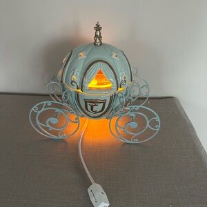 Scentsy Cinderella Warmer